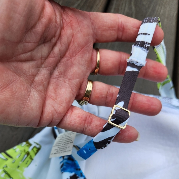 Calvin Klein size 12 women's swimsuit - Picture 2 of 7